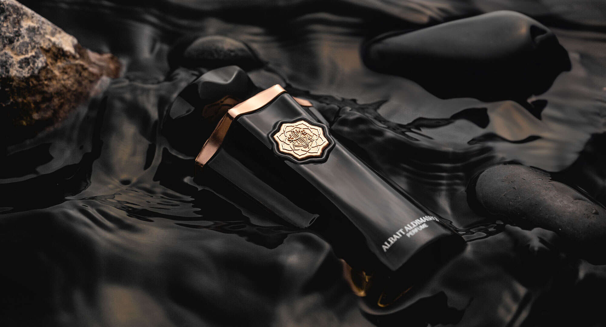 discover-the-timeless-charm-of-best-selling-classic-perfumes-loved-by-many