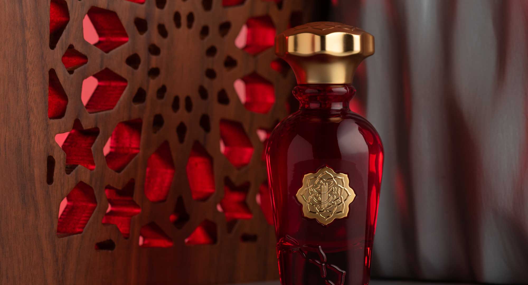 fall-in-love-again-with-classic-perfumes-that-continue-to-inspire-and-delight