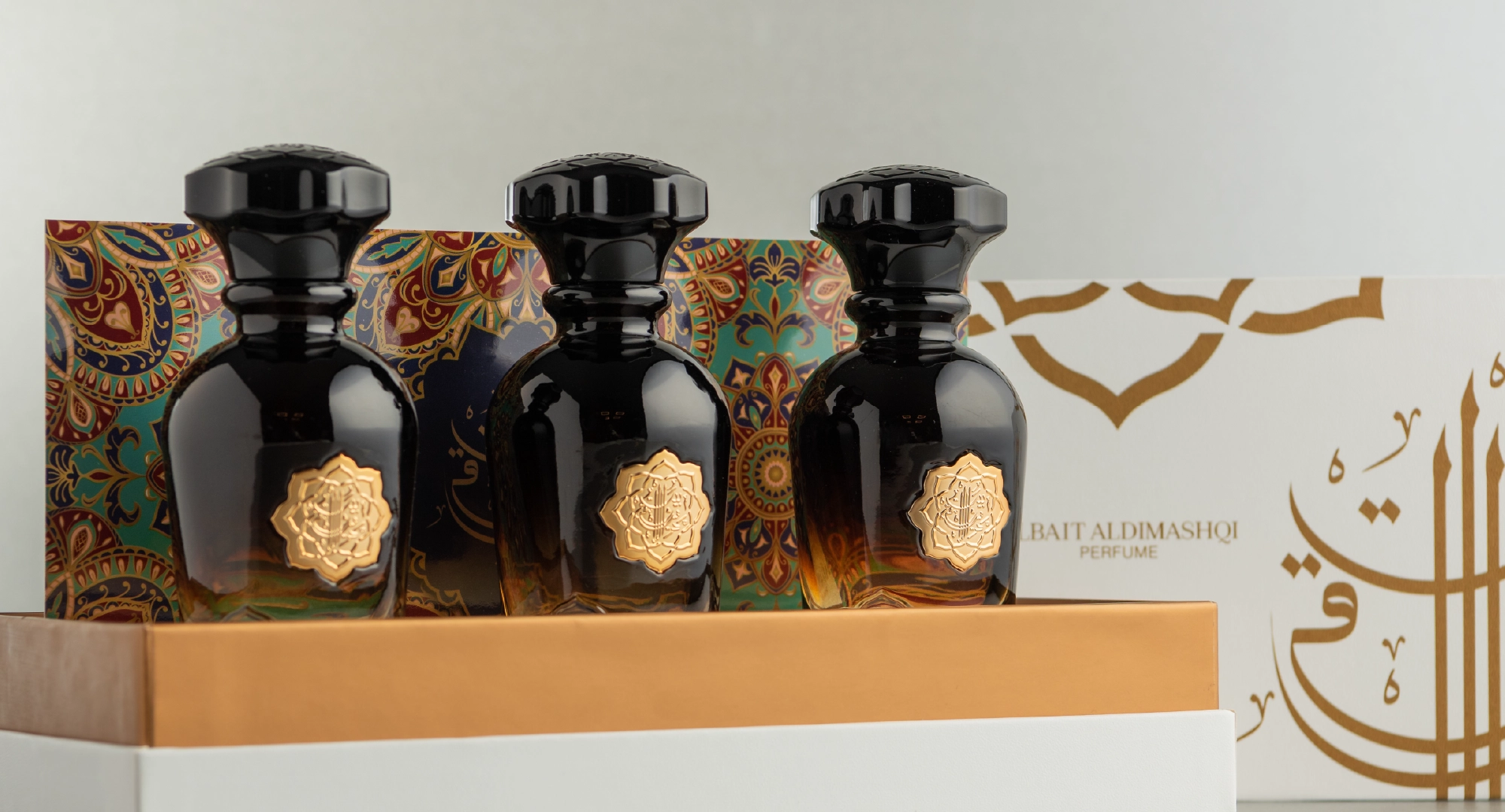 Best 10 Perfumes That Smell Incredible and Are Totally Worth Adding to Your Collection
