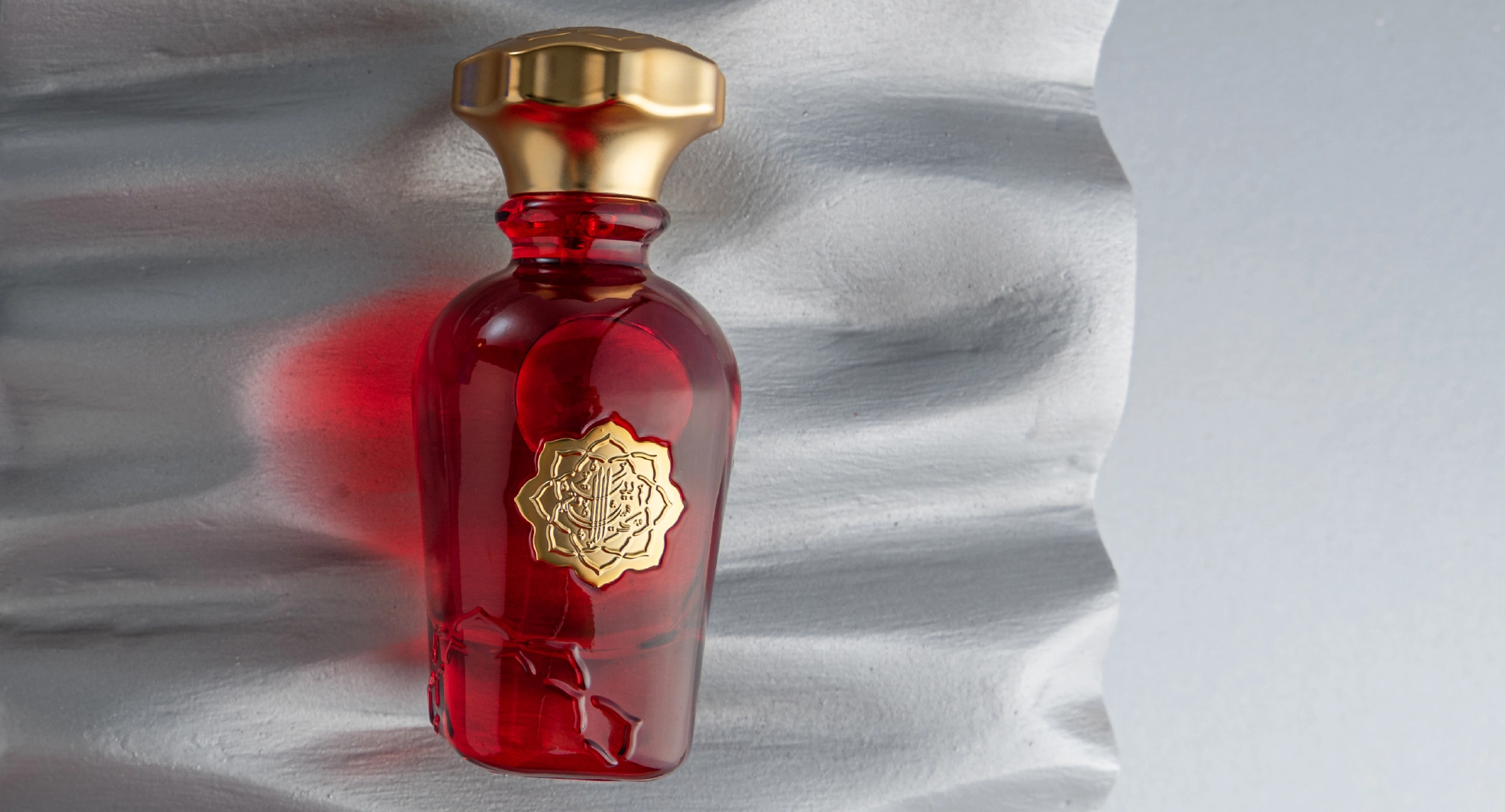 Discover the Beauty of Every Note with Our Best Floral Perfumes for Women