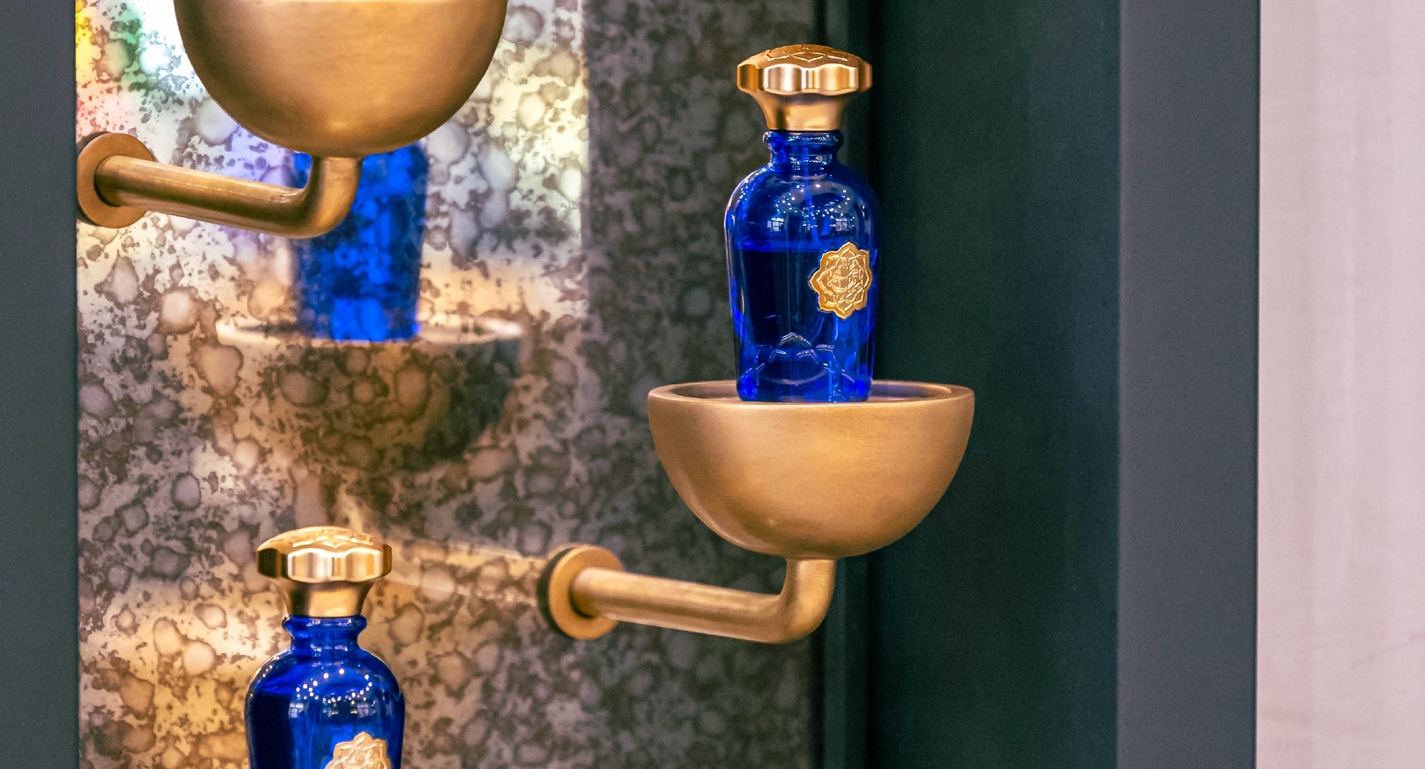 Why Choosing a Designer Perfume for Men Is a Smart and Stylish Decision