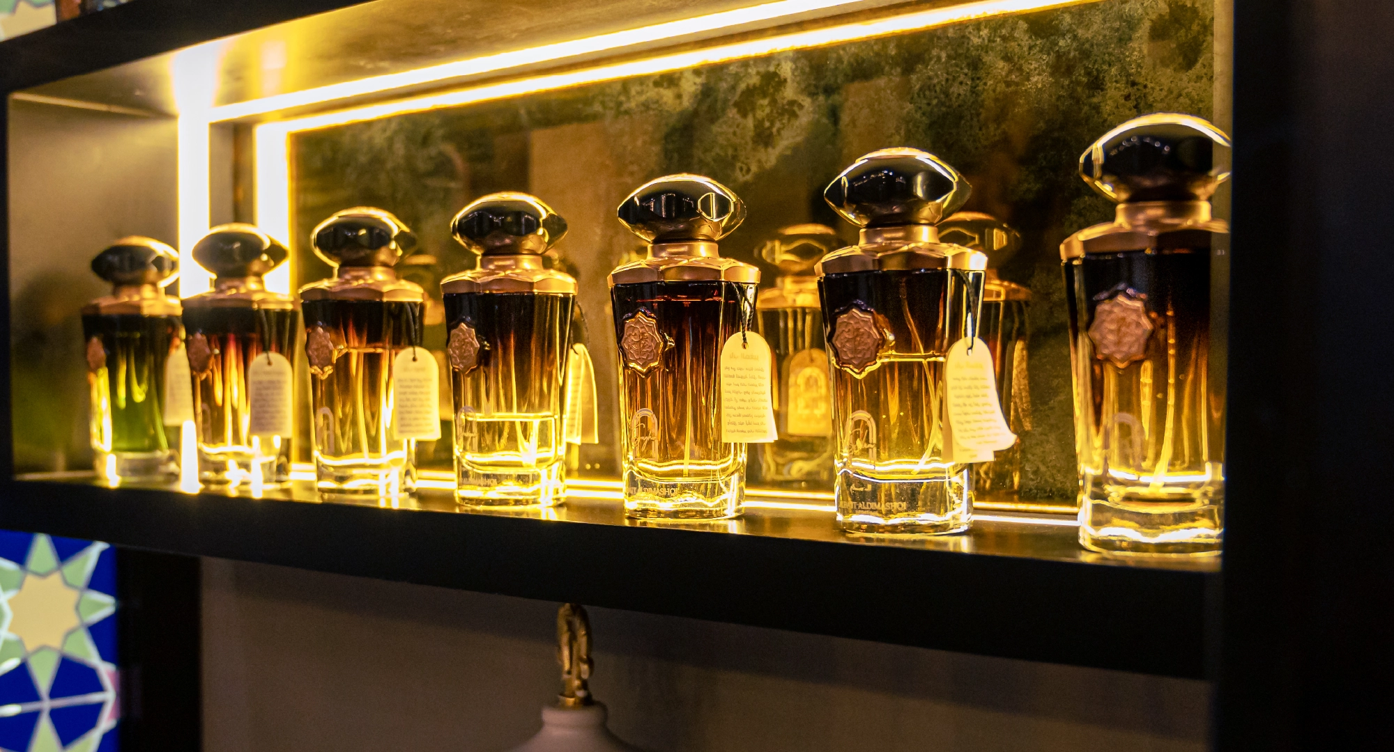 Elevate Your Fragrance Wardrobe with Albait Aldimashqi