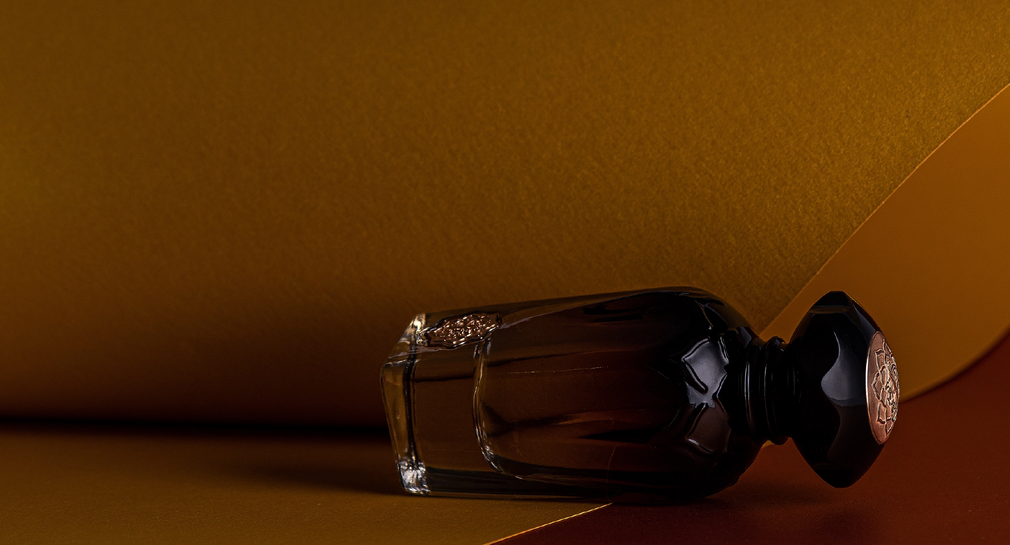 Exploring Albait Aldimashqi’s Best-Selling Perfume Types