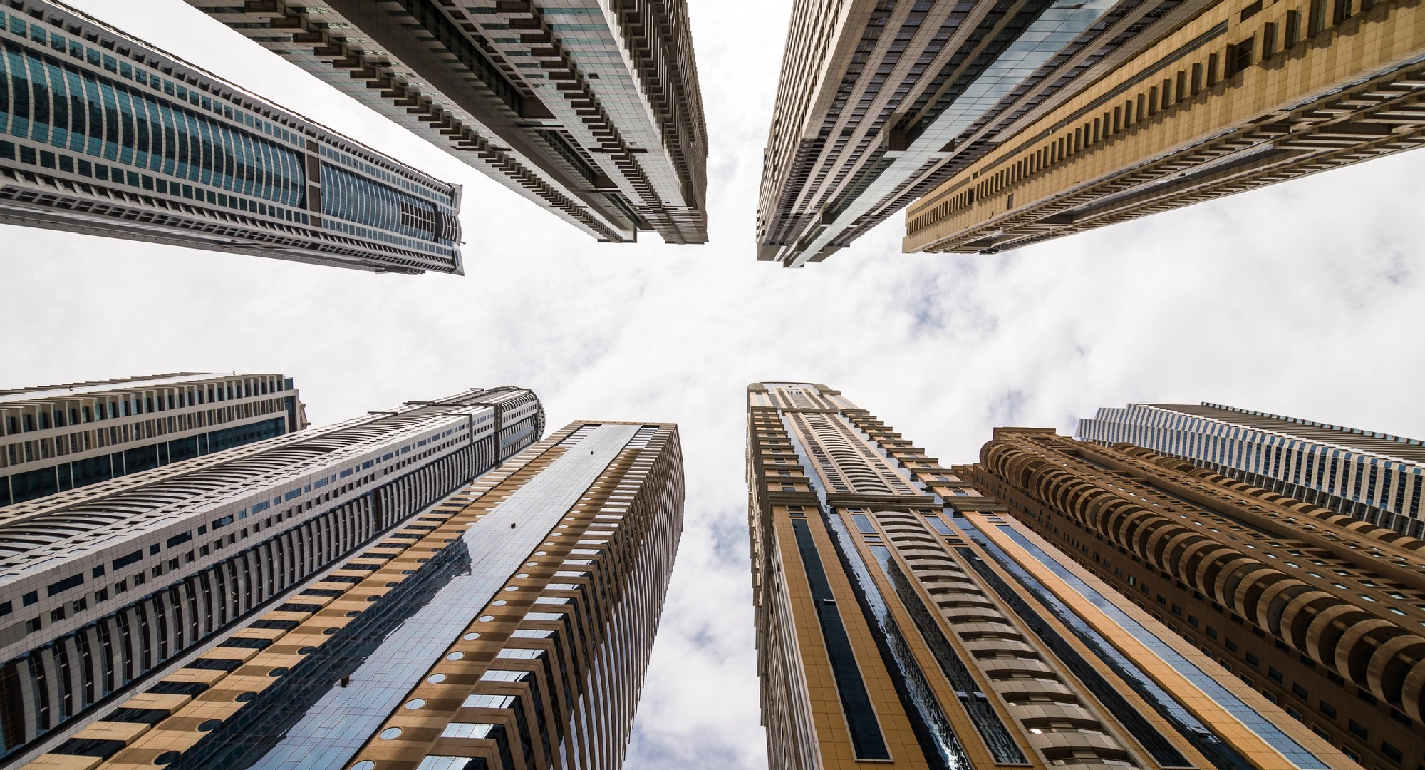 Perfume Shopping Tips for Visitors and Locals in Dubai