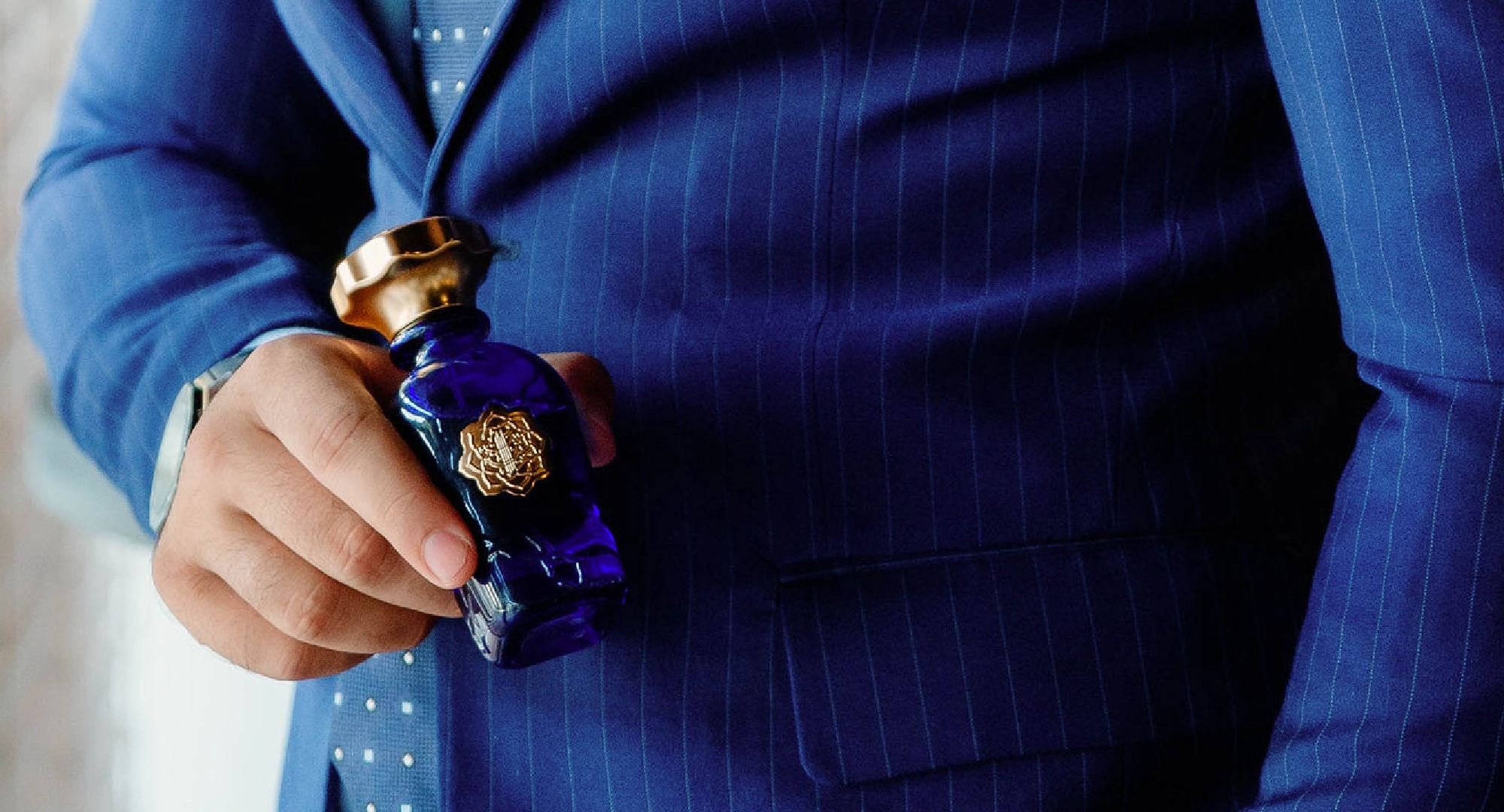 Perfumes to Gift for Men – Strong, Stylish, and Memorable