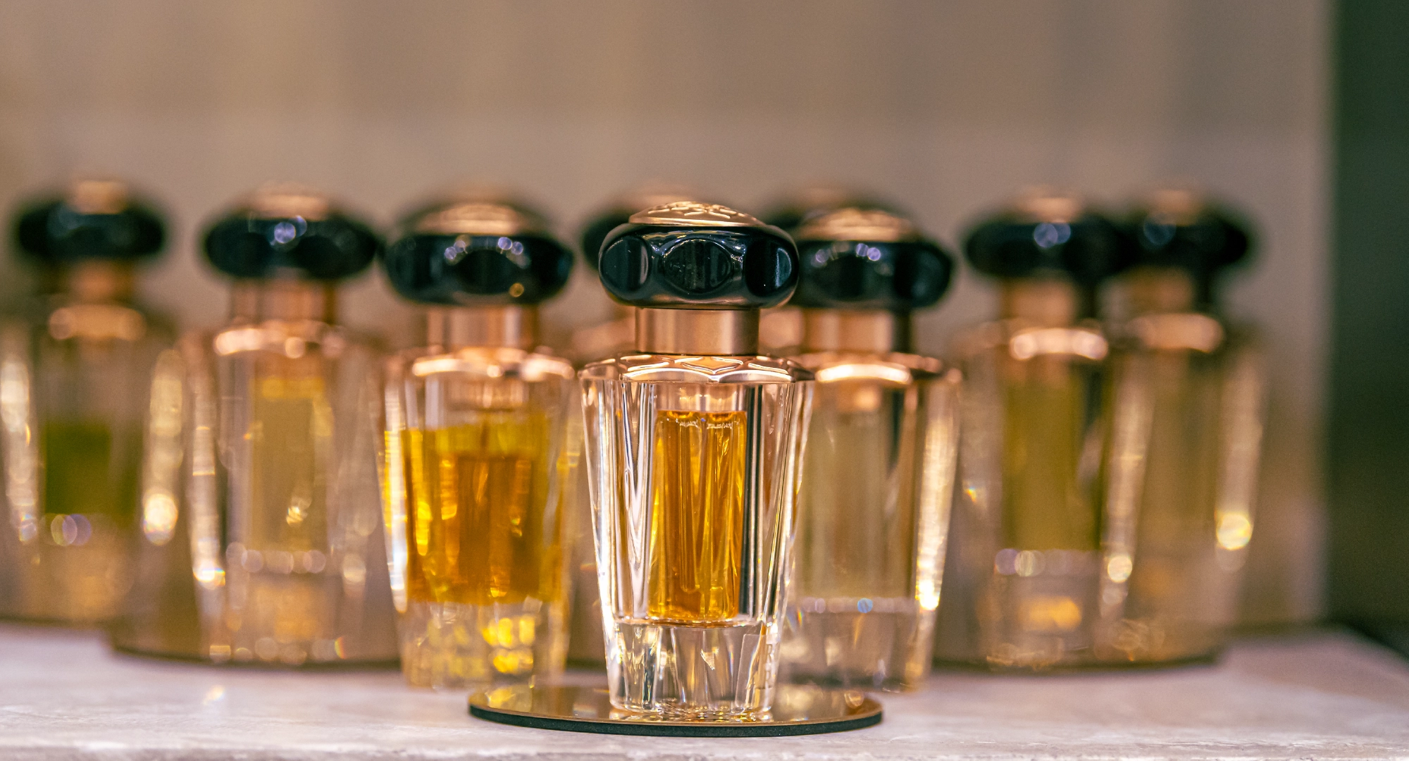 Where to Read Reviews for Albait Aldimashqi Perfumes